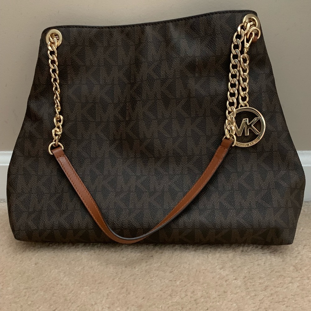 Michael Kors Signature Bag